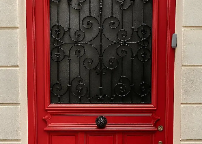 Chic & Elegant - Au Coeur De La * Lisieux